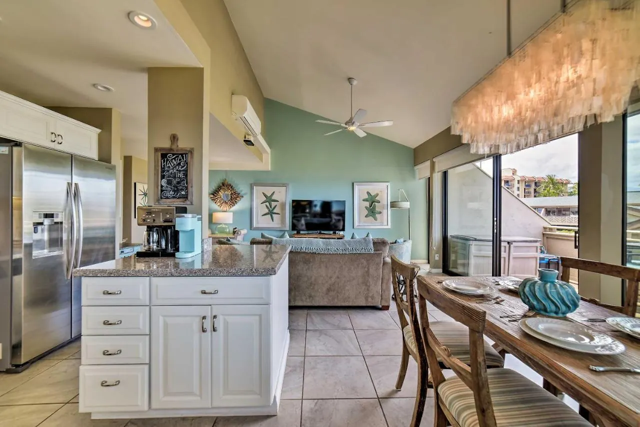 Ocean-View Kihei Condo With Pool Access! Apartment