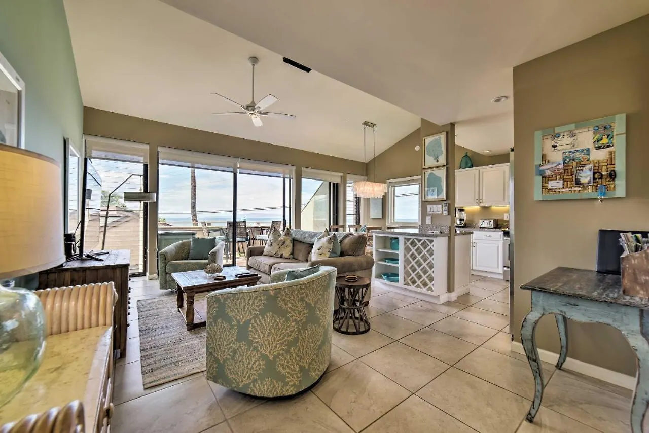 Ocean-View Kihei Condo With Pool Access!